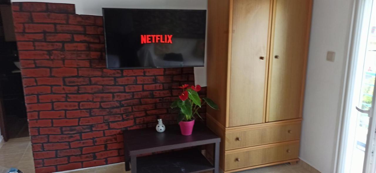 Apartament Studio Near The Port !!! Paralía Zewnętrze zdjęcie
